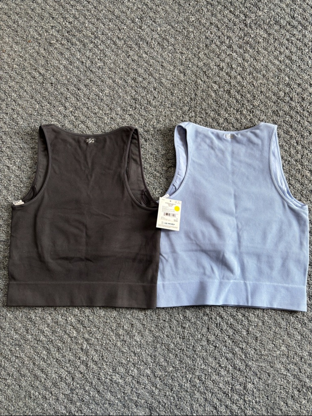 DSG Scoop Neck Seamless Crop Tank Set (2) peri sky blue and other one grey small - Picture 6 of 9
